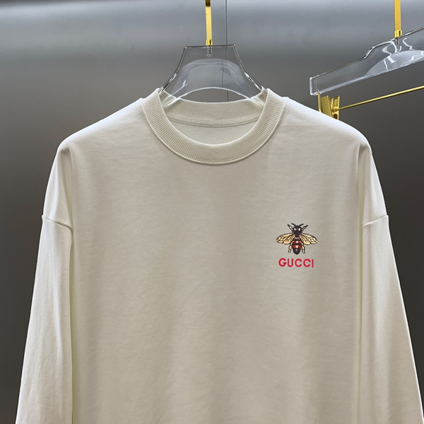 ブランドパーカー背面デザイン